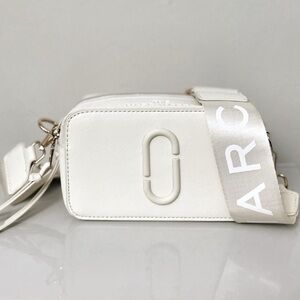 Marc Jacob’s Snapshot Bag 📸